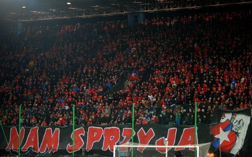 Wielkie Derby Krakowa 2015. Cracovia prowadzi do przerwy
