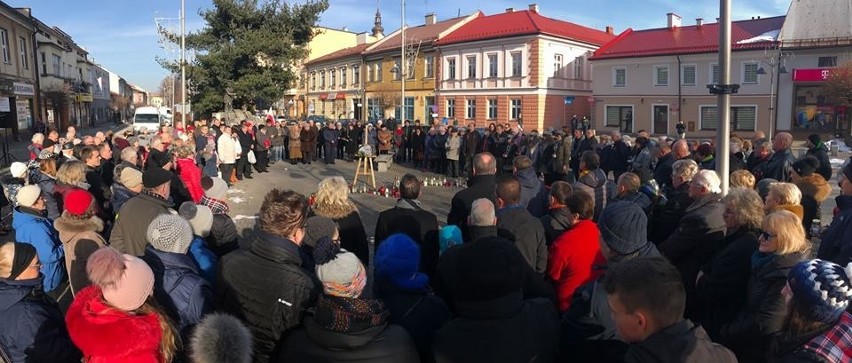 Mieszkańcy i samorządowcy pożegnali śp. Pawła Adamowicza