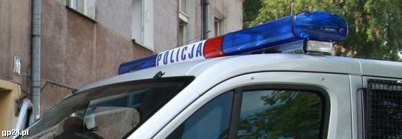 W mieszkaniu przy ul. Sienkiewicza w Słupsku znaleziono ciało 33-letniej kobiety.