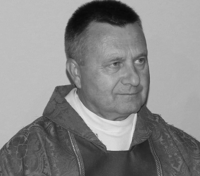 Ks.kanonik Józef Półchłopek miał 65 lat.