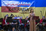 Koncert "Solidarni z Ukrainą" w Dynowie. Zebrano pieniądze na pomoc ofiarom wojny [ZDJĘCIA]