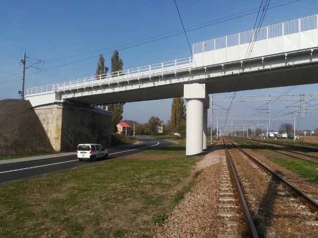 Wiadukt w Strzemieszycach został wyremontowany, dołem bezpiecznie mogą przejść piesi i przejechać kierowcy