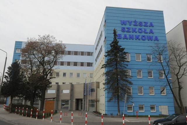 Wszystkie zajęcia będą się odbywać w gmachu Wyższej Szkoły Bankowej w Opolu przy ul. Kośnego 72.