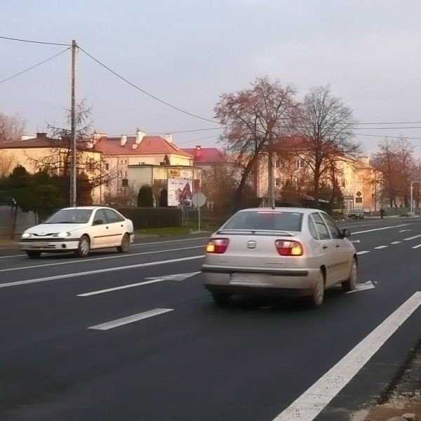 Nowa organizacja ruchu będzie zmorą dla kilkunastu rodzin przy Sandomierskiej.