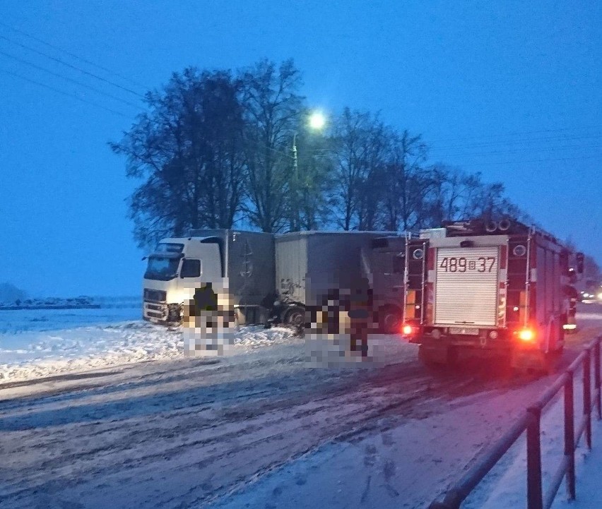 Chodorówka Nowa. Wypadek tirów zablokował DK8