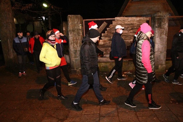 Mikołajkowe Kółko na Rejowie było kolejną edycją inicjatywy Kółko na Rejowie stowarzyszenia Skarżysko Biega i ośrodka Rejów w Skarżysku-Kamiennej.