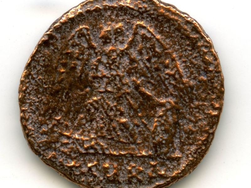 Odzyskane monety rzymskie wstępnie datuje się na okres od IV...