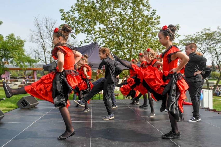 Trwa Piknik Staromiejski w Starym Korycie Warty [ZDJĘCIA]