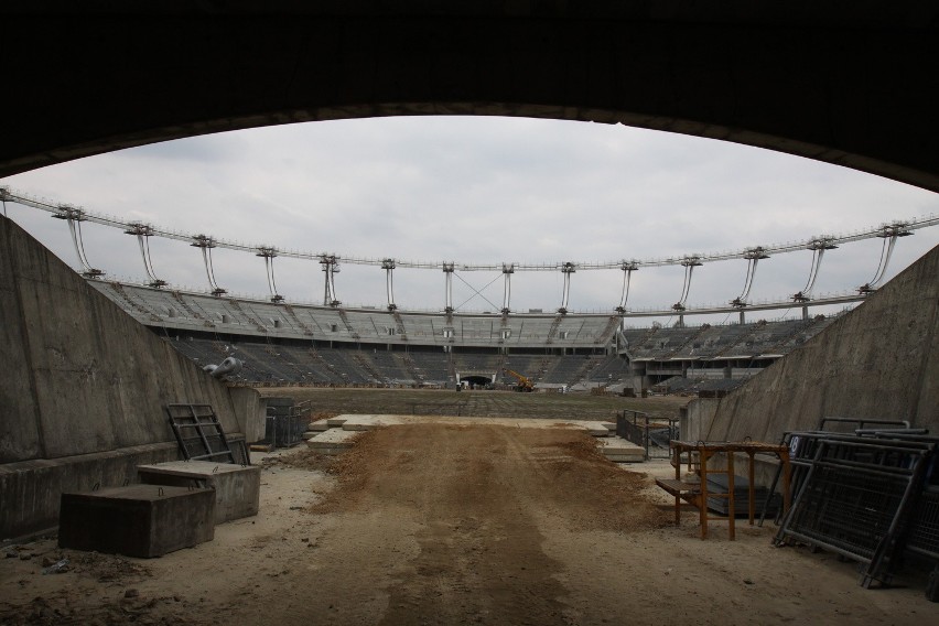 Najwięcej kontrowersji budzi budowa dachu Stadionu Śląskiego