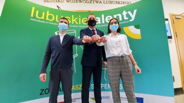 Ogłoszenie wyników Lubuskich Talentów - konferencja prasowa w urzędzie marszałkowskim w Zielonej Górze - 18 listopada 2020 roku.