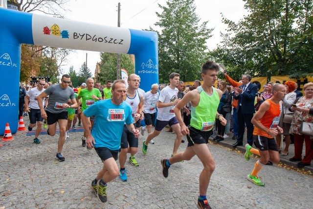 W niedzielę, 15 września na bydgoskim Szwederowie odbył się X Jubileuszowy Bieg Męczeństwa i Pamięci Narodowej. Zapraszamy do obejrzenia fotorelacji z imprezy.Recenzja filmu "Polityka" Partyka Vegi: