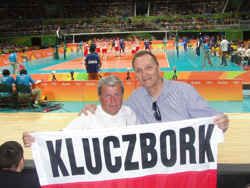- Widząc moją flagę, podszedł do mnie Andrzej Kaczmarski,...