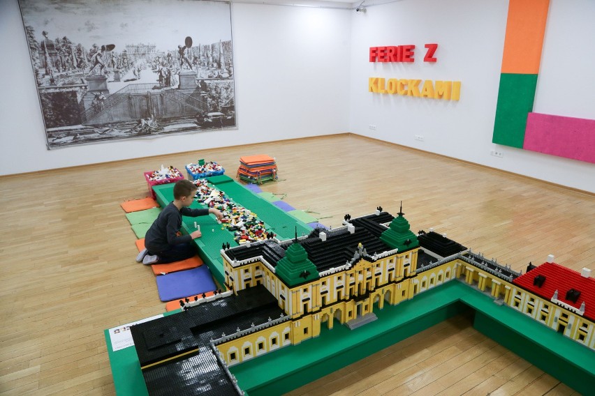 Pałac Branickich z 15 tys. klocków Lego atrakcją ferii...