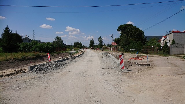 Budowa drogi Jasionka w jędrzejowskiej strefie ekonomicznej jest już blisko finiszu.