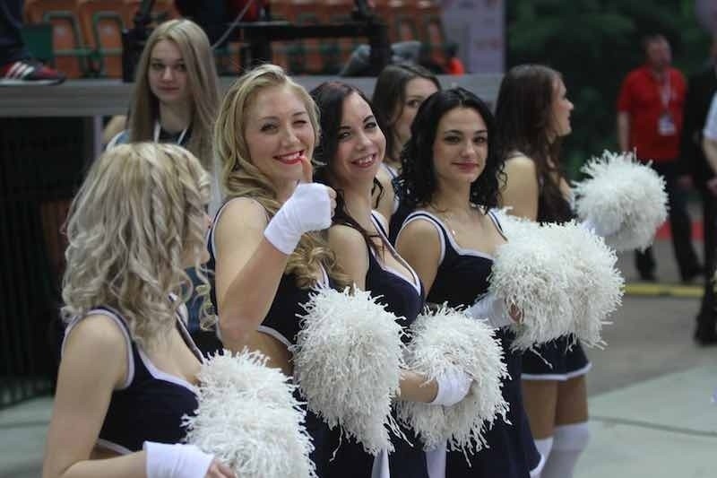 Christmas Cup: Cheerleaderki na meczu Polska - Czechy