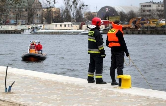 Do tragicznego zdarzenia doszło w czwartek przy Bulwarze Piastowskim.