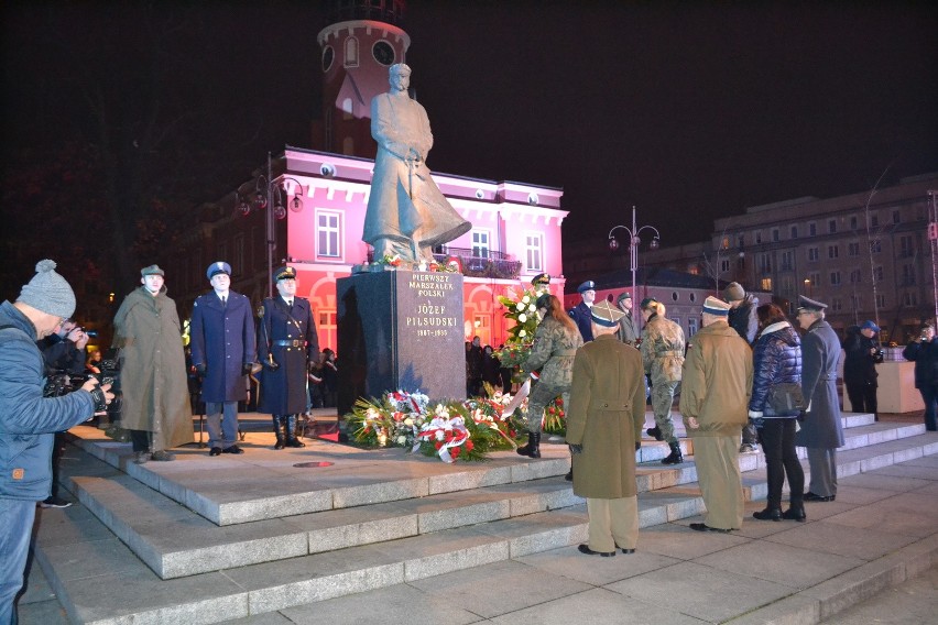 Święto Niepodległości w Częstochowie. Główne uroczystości na Placu Biegańskiego [ZDJĘCIA]