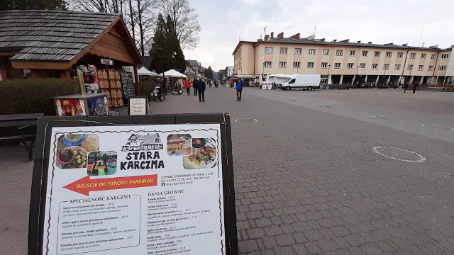 Zobacz kolejne zdjęcia. Przesuwaj zdjęcia w prawo - naciśnij strzałkę lub przycisk NASTĘPNE