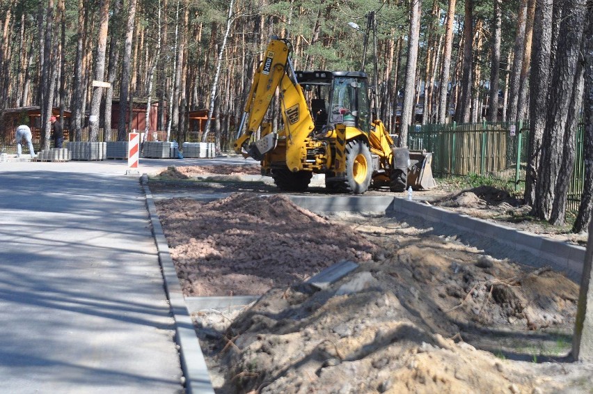 Trwają prace związane z przebudową ulicy Staszica w Sielpi [ZDJĘCIA]