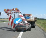 Niebezpieczne zdarzenia na drogach powiatu krapkowickiego [zdjęcia]