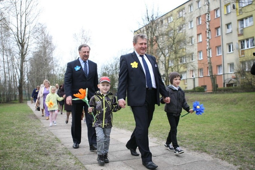 Przemysław Krzyżanowski w przedszkolu w Słupsku