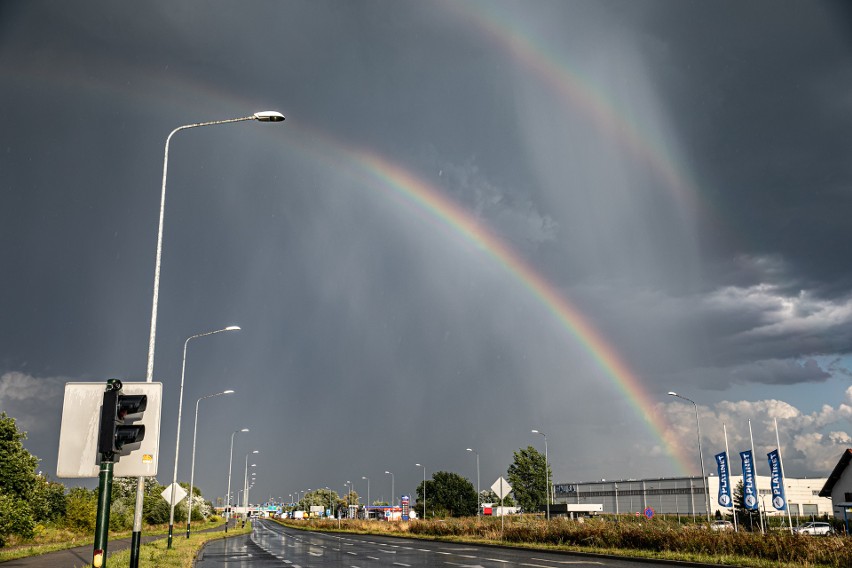 Przepiękna tęcza nad Krakowem! [ZOBACZ ZDJĘCIA]