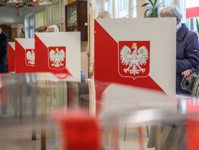 Internauci nie wyobrażają sobie głosowania w czasie pandemii koronawirusa w Polsce