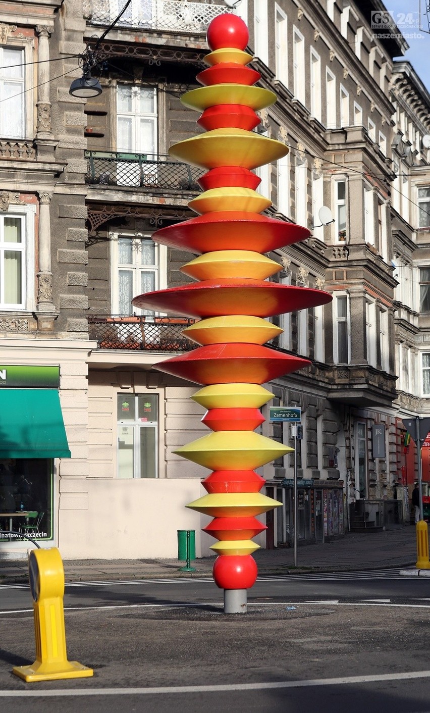 Rzeźba "Fryga" w Szczecinie. Dlaczego popękała? Bo to "obiekt prototypowy"