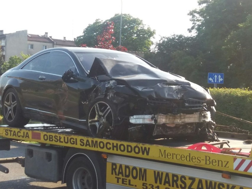 Dramatyczny śmiertelny wypadek na osiedlu Michałów w Radomiu. Nie żyją dwie osoby