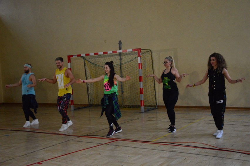 Charytatywny Maraton Zumba Fitness w Myślenicach