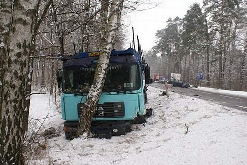 Przegrali walkę o życie. Młody ojciec i 8-miesięczna córka nie żyją [FOTO]