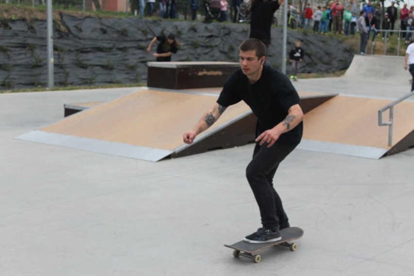 Pokaz ekstremalnej jazdy na skateparku [FOTO]