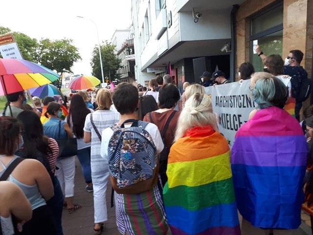 Protest przed biurem Zbigniewa Ziobry. 