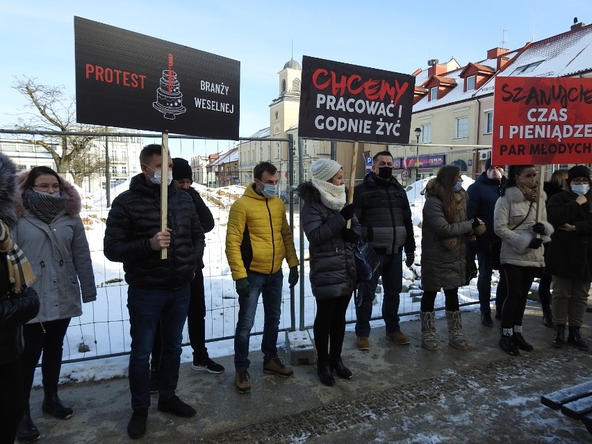 Protest przedstawicieli branży weselnej w Łomży