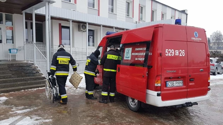 Strażacy z powiatu sępoleńskiego pomagają w akcji #szczepimy...