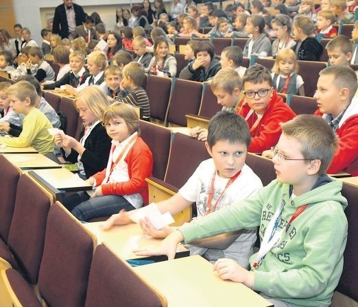 W ubiegłym roku akademickim zajęcia Koszalińskiego Uniwersytetu Dziecięcego cieszyły się sporym zainteresowaniem. Za każdym razem uczestniczyło w nich ponad 300 osób.