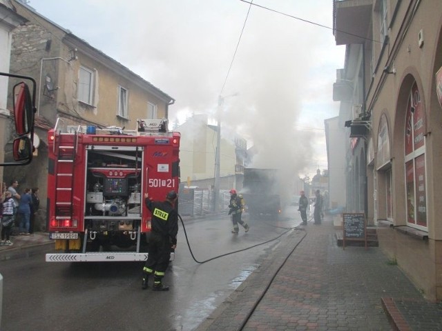 Pożar samochodu dostawczego w Staszowie