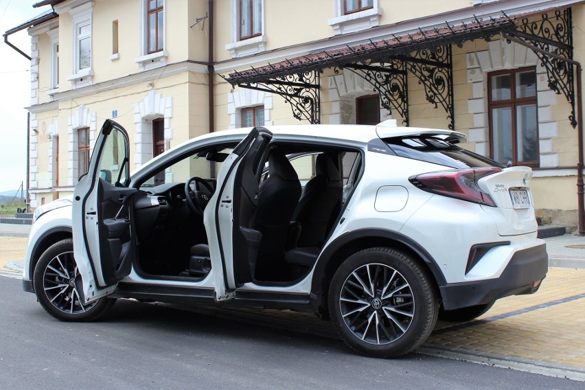 Test Toyoty C-HR...