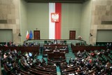 Rozpoczęło się posiedzenie Sejmu. Posłowie zajmą się miedzy innymi OZE. Będzie powrót do debaty o aborcji i prawach kobiet?