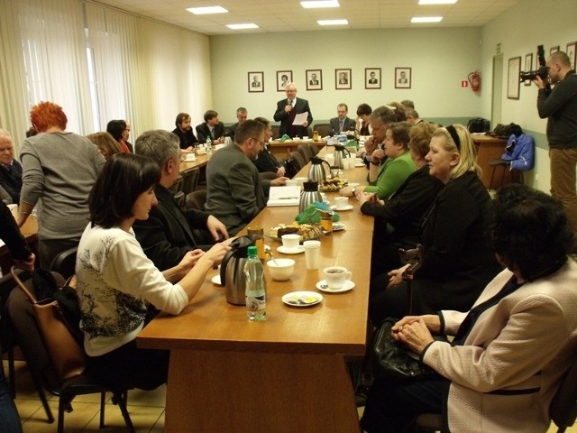 Instytucje kultury, stowarzyszenia, organizacje - na wspólnym spotkaniu w ratuszu w Ostrołęće