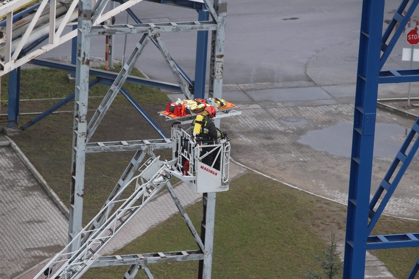 Ćwiczenia strażaków na terenie Elektrowni Jaworzno III [ZDJĘCIA + WIDEO]