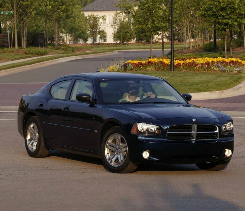 Dodge Charger LX...