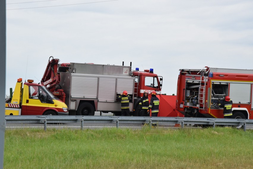 Śmiertelny wypadek na S1 w Bielsku-Białej: motocyklista uderzył w bariery ZDJĘCIA