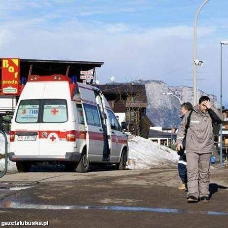 NFZ wyrazi zgodę na przewiezienie pacjenta najtańszym środkiem transportu sanitarnego, który można zastosować, biorąc pod uwagę stan zdrowia pacjenta