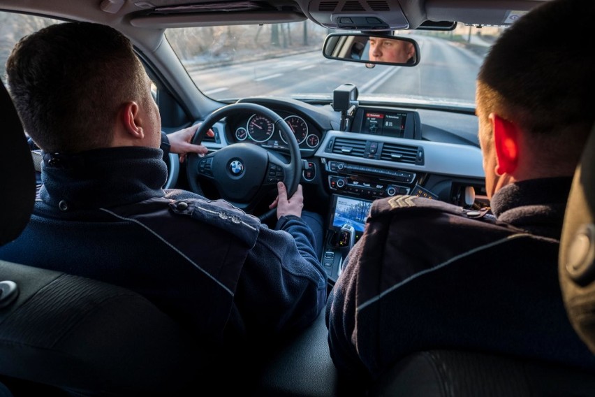 Nowosolscy policjanci w akcji. Kontrolowali m.in. miejsca...