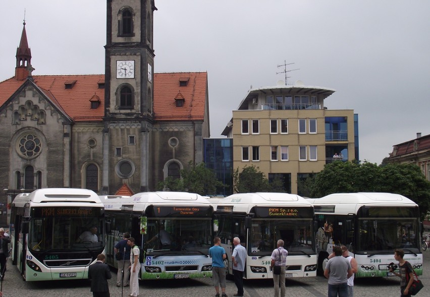 Takie 4 autobusy hybrydowe już jeżdżą po Tarnowskich Górach....