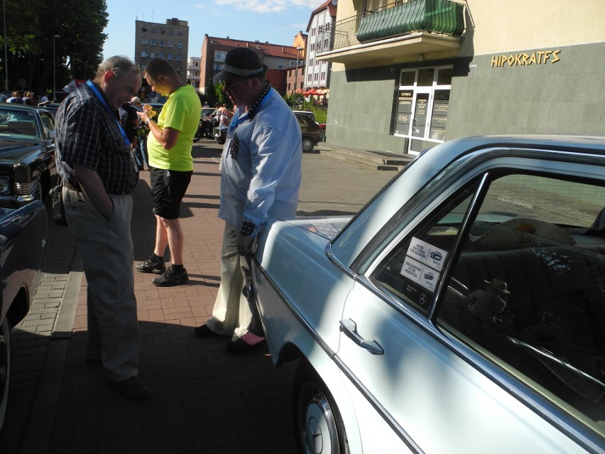 Parady zabytkowych samochodów w Stargardzie, Reczu, Suchaniu i Choszcznie