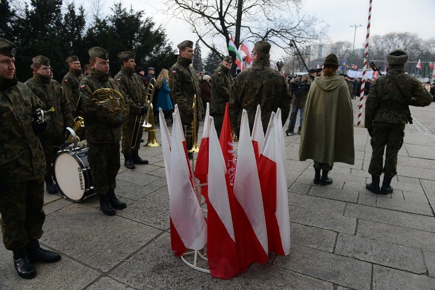 Powstanie Wielkopolskie: Salwa honorowa dla Powstańców...