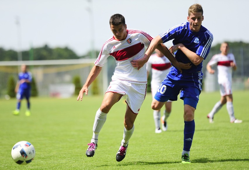 W meczu kontrolnym Ruch Zdzieszowice pokonał 4-2 Ruch II...