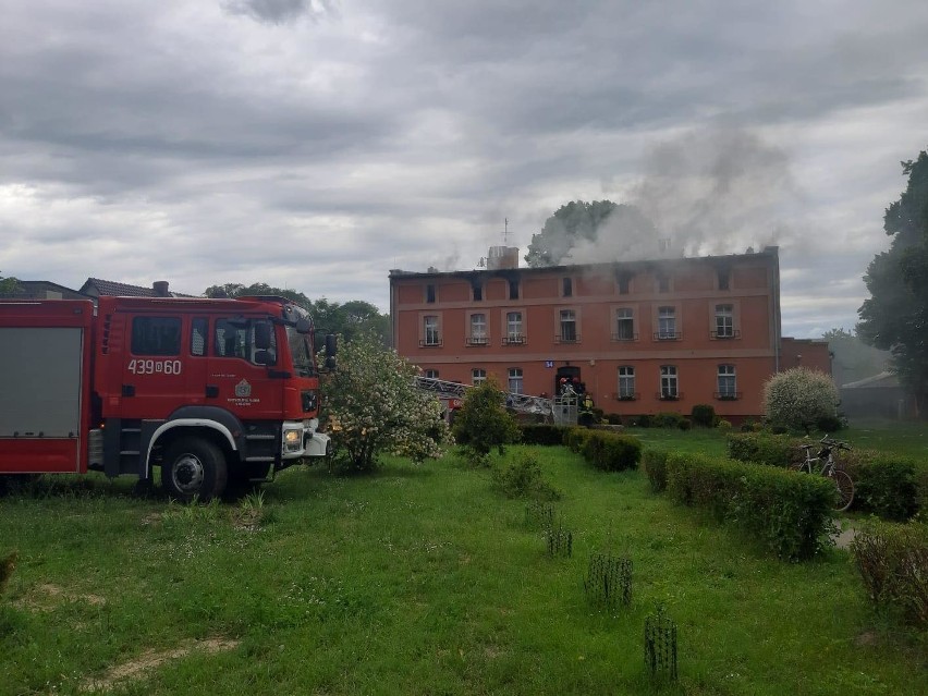 Pożar budynku w Wierzbicy Dolnej w gminie Wołczyn.